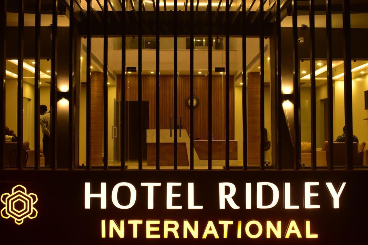 Hotel Ridley International ديغا المظهر الخارجي الصورة