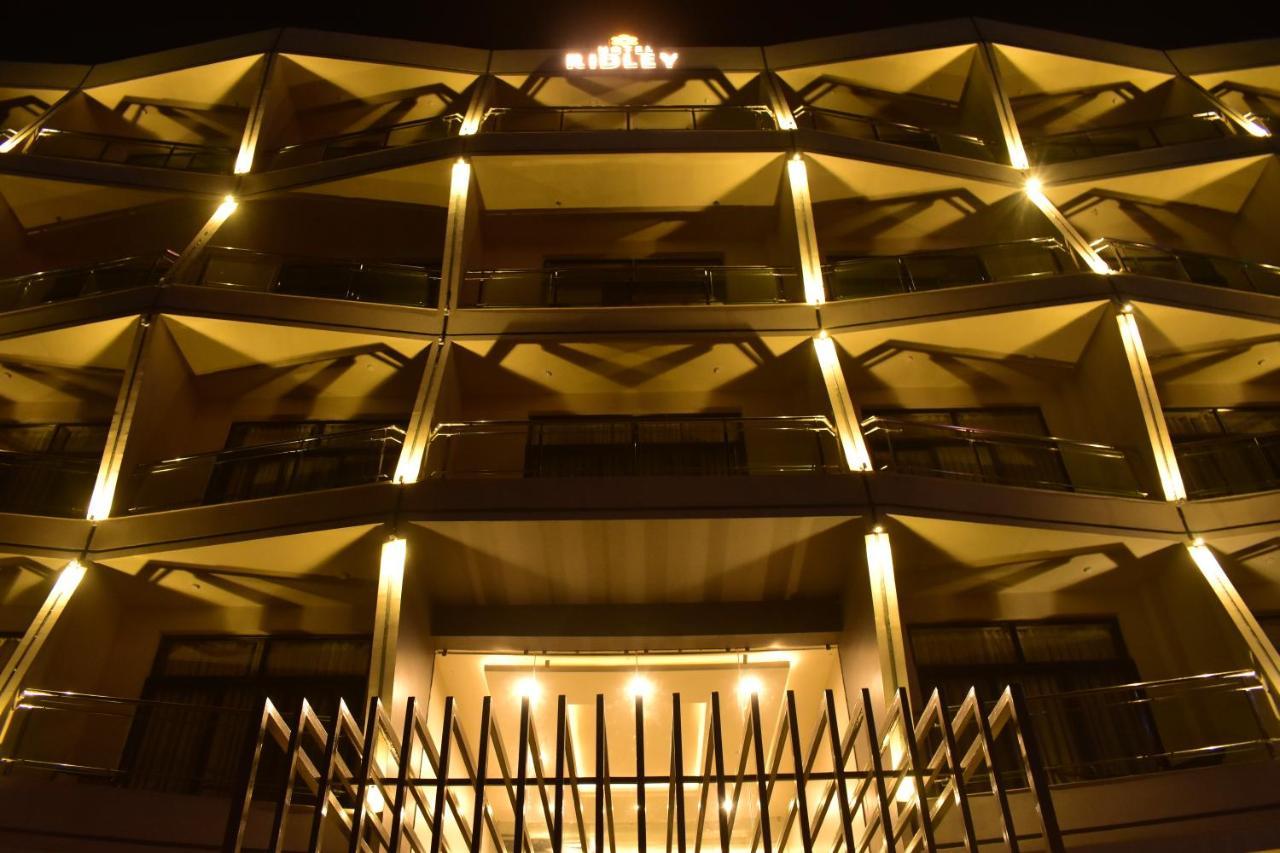 Hotel Ridley International ديغا المظهر الخارجي الصورة
