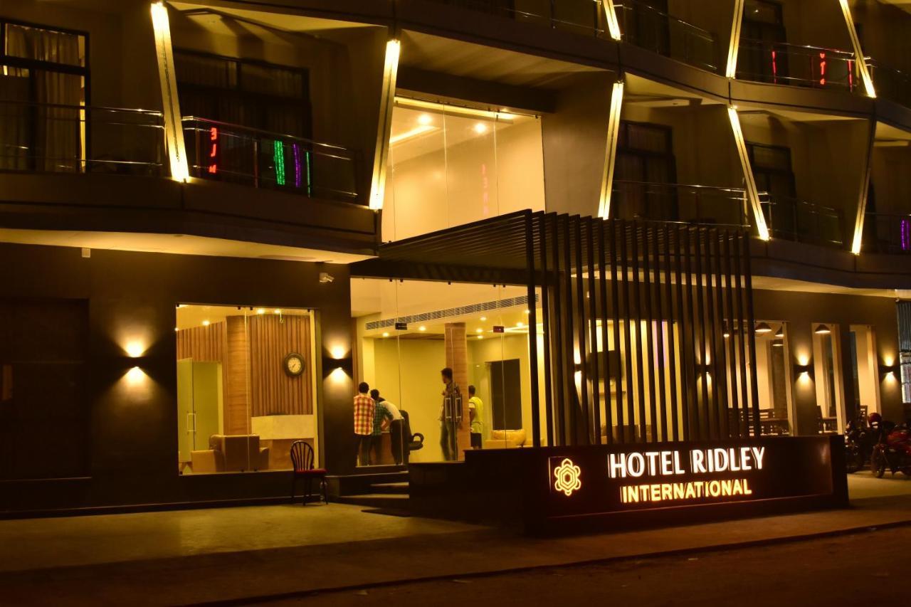 Hotel Ridley International ديغا المظهر الخارجي الصورة