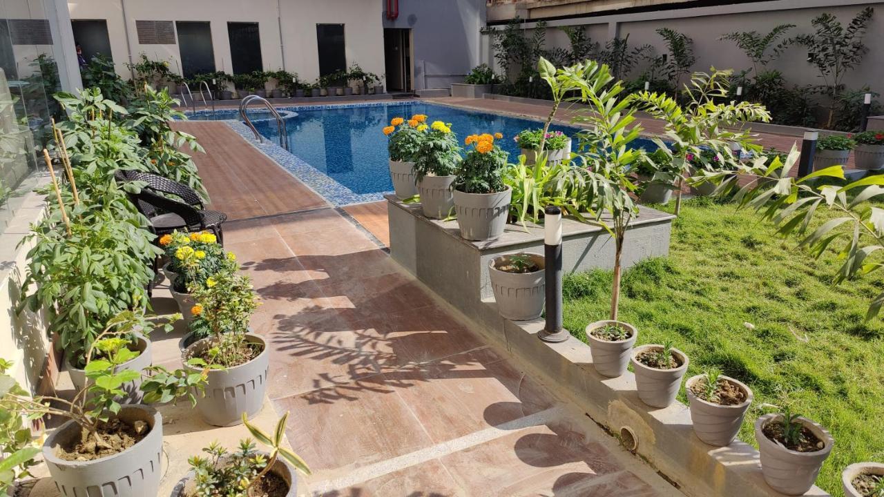 Hotel Ridley International ديغا المظهر الخارجي الصورة
